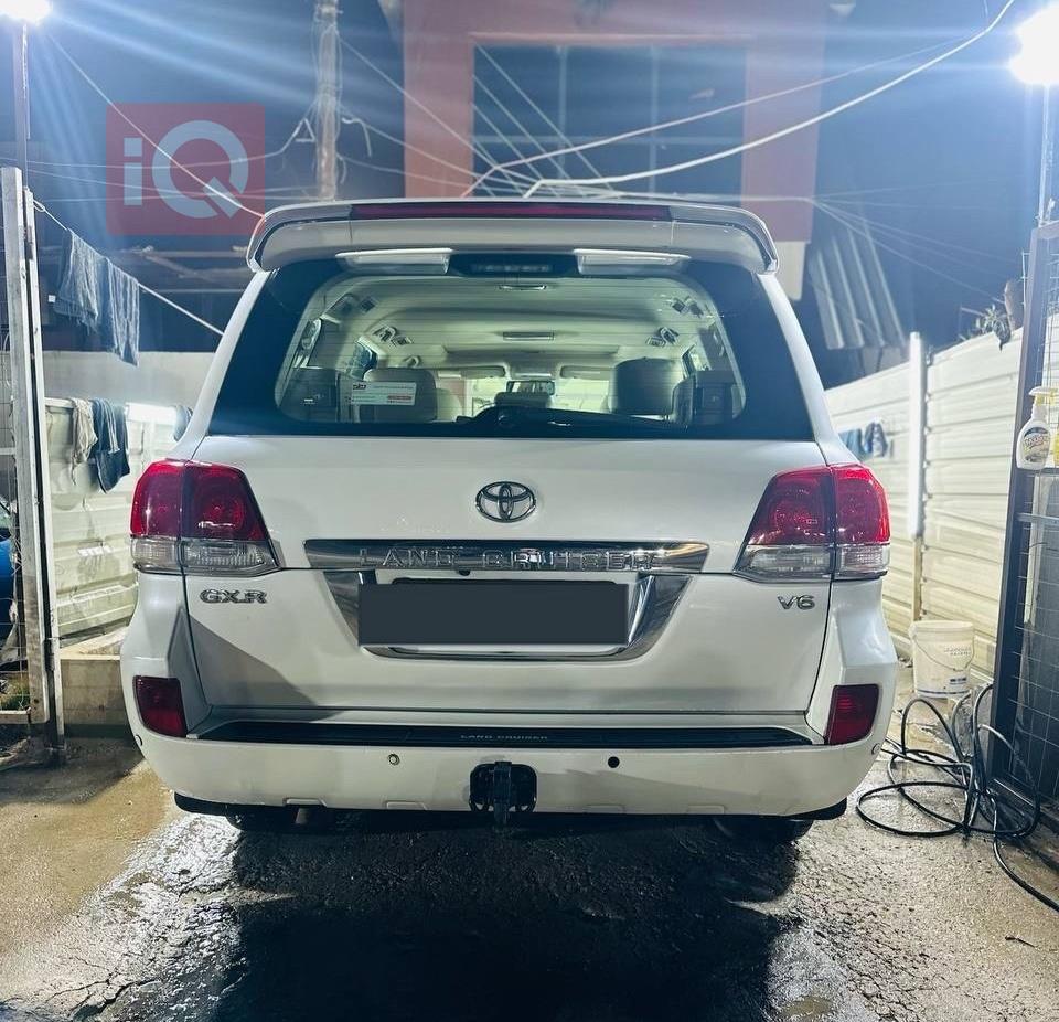 تويوتا لاندكروزر